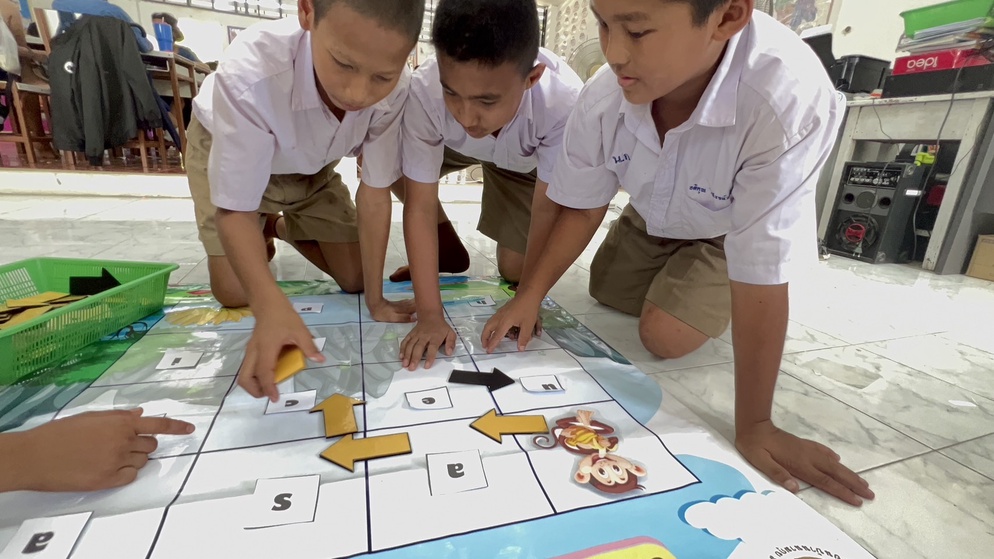 ภาพประกอบไอเดีย ICU English is funพูดคล่อง ท่องศัพท์เร็วด้วยUnplugged coding