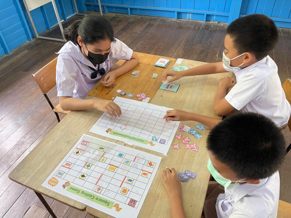 ภาพประกอบไอเดีย Square Coding Game