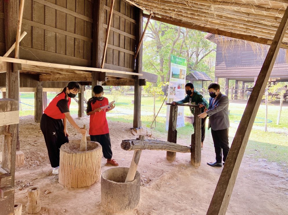 ภาพประกอบไอเดีย สอนบูรณาการกับวิถีชีวิตและภูมิปัญญาท้องถิ่น