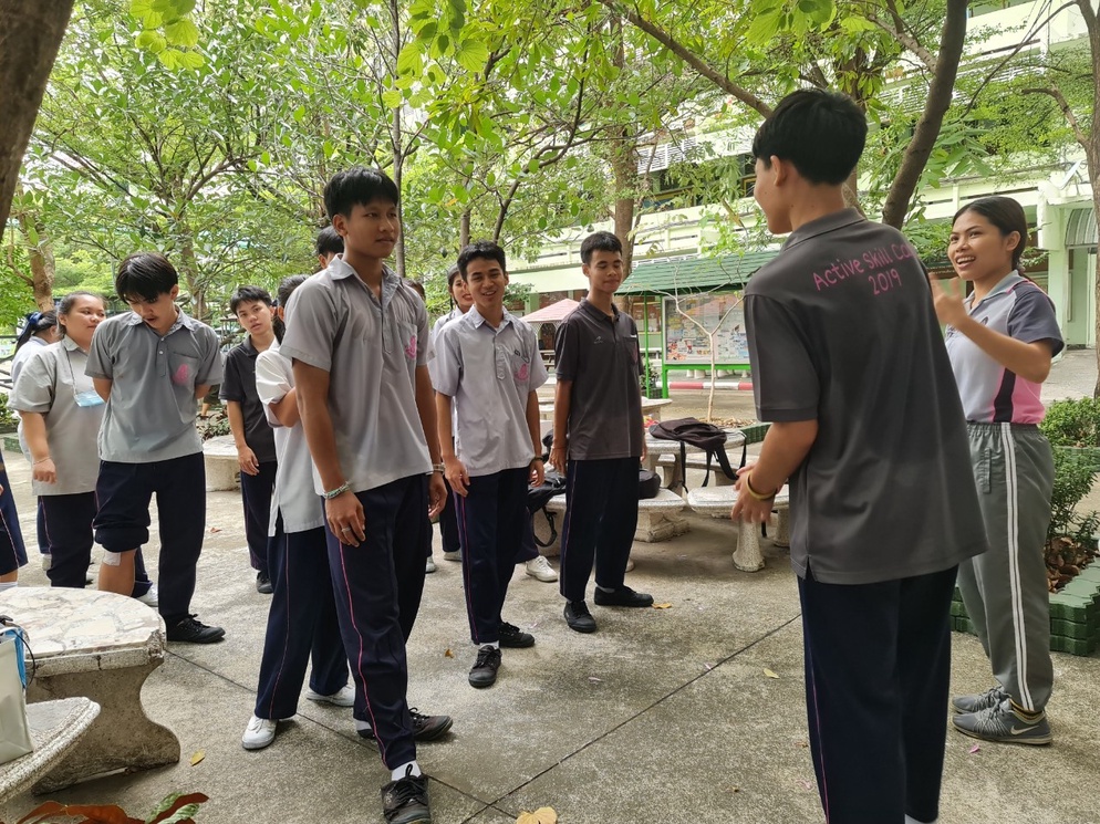 ภาพประกอบไอเดีย ฝึก Critical Thinking ด้วย Clubhouse