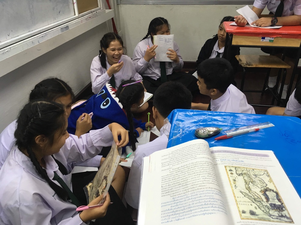 ภาพประกอบไอเดีย การวิเคราะห์หลักฐาน  การประเมินความน่าเชื่อถือของหลักฐาน