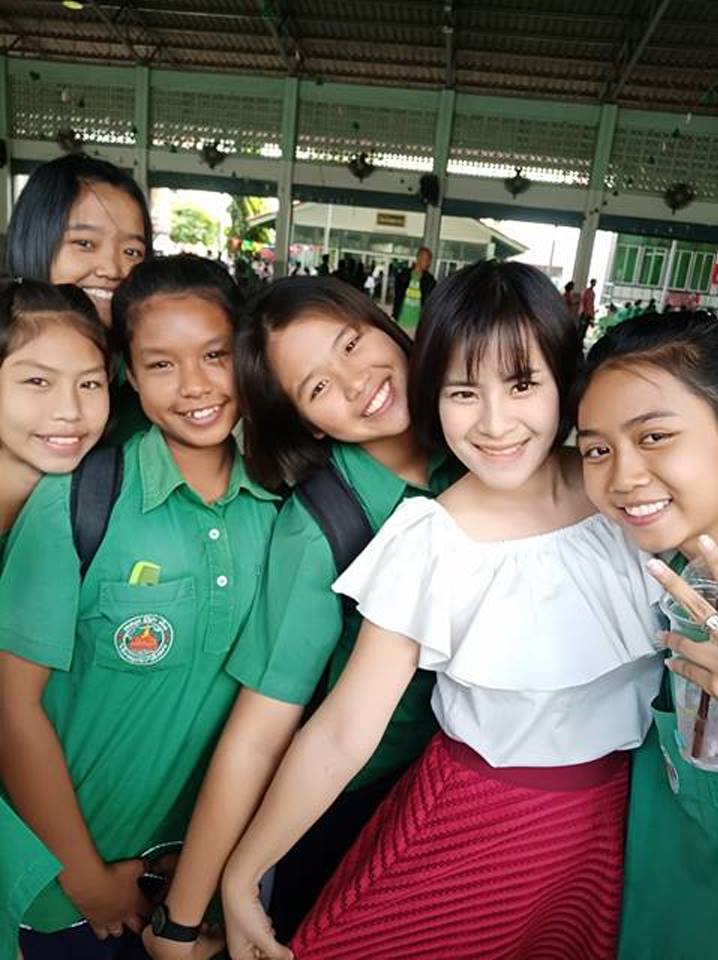 ภาพประกอบไอเดีย Student portfolio