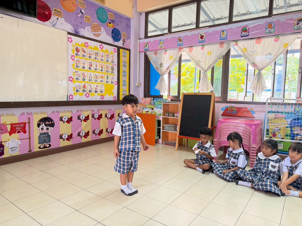 ภาพประกอบไอเดีย นักเล่าหรรษาพัฒนาทักษะการพูดของเด็กปฐมวัย